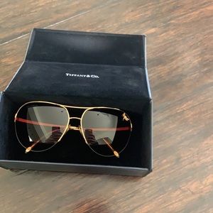 Tiffany & Co aviator sunglasses